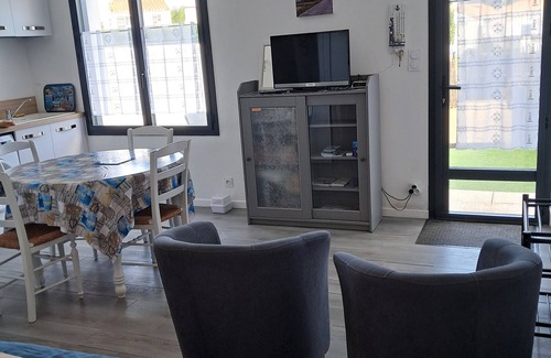 Noirmoutier-en-l'Ile Apartment | Studio for 2 people at Le Sableaux on the island of Noirmoutier