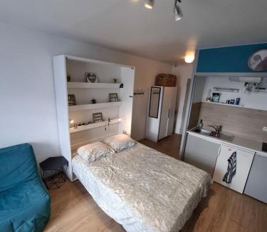 Merville-Franceville-Plage Apartment | Studio bord de mer en résidence MERVILLE FRANCEVILLE PLAGE