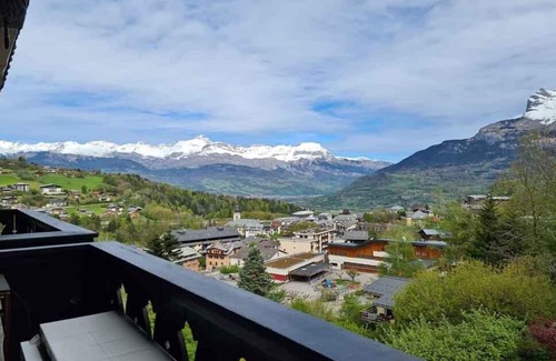 Saint-Gervais-les-Bains Apartment | Studio 3 persons with heated outdoor pool in the heart of the village
