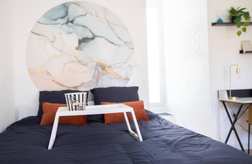 Saint-Sebastien-sur-Loire Apartment | Studio calme avec extérieur et entrée autonome