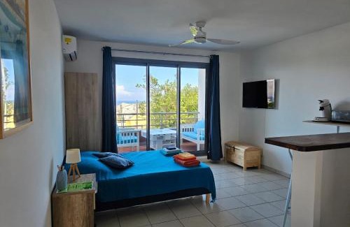 Centre-Ville Apartment | Studio - Front de mer Saint-Pierre - Wiskeys