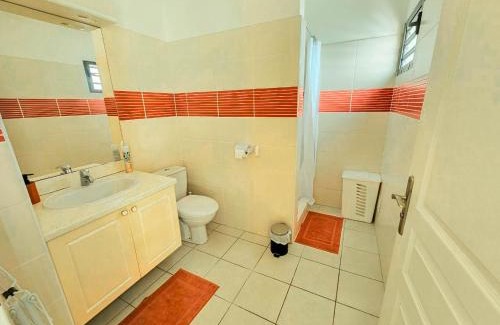 Centre-Ville Apartment | Studio - Front de mer Saint-Pierre - Wiskeys
