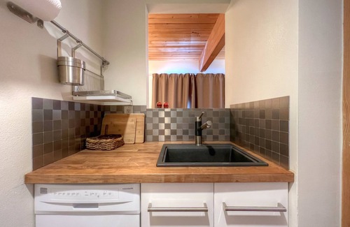 Crested Butte Condo | Studio Getaway close to the slopes!