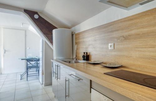 Etampes Apartment | Studio grande cuisine