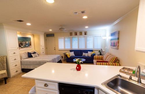 Seagrove Beach Cottage | Studio ground floor the heart of Seagrove Pet considered Must Be Disclosed