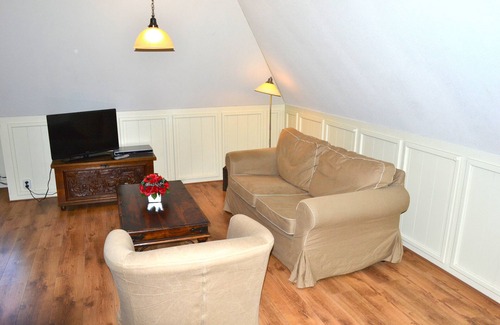 Wieringerwaard Apartment | Studio Hortensia in Apartment Farm Nieuwesluis