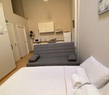 Guindalera Apartment | Studio in Barrio Salamanca (D)