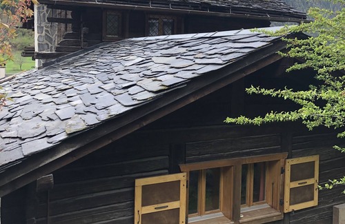Versegeres Ski Chalet | Studio in beautiful Swiss Alps, 5 mins from lifts
