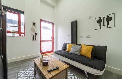 Reading Apartment | Studio in Central Reading- Next to Town Centre