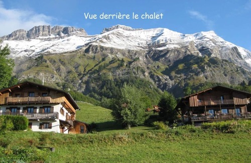La Giettaz Ski Chalet | Studio in chalet, beautiful view, quiet, Col des Aravis - 2 Pers