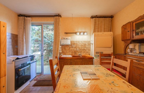 Etaules Apartment | Studio in Etaules near LA PALMYRE/ROYAN/ROCHEFORT