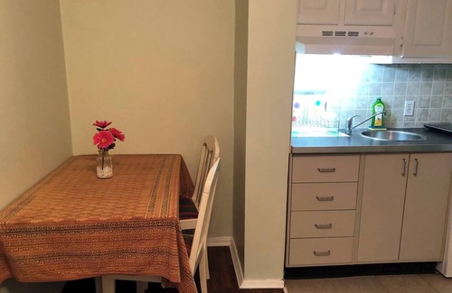 Quartier des Spectacles Apartment | Studio in Heart of Montreal
