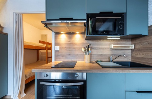 Les Esserts Apartment | Studio in Morillon near Ski Slopes & Lac Bleu