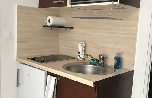 Chaussee-d'Antin Apartment | Studio in the center of Paris, near the Garnier opera house.