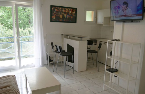 Anglet Apartment | STUDIO IN THE HEART OF ANGLET AND SHOPS