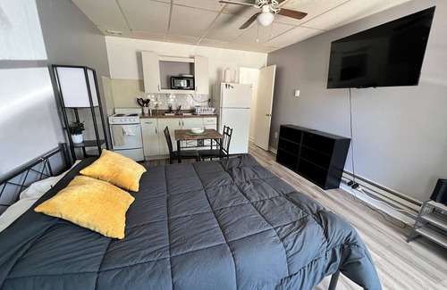 Downtown Apartment | Studio in the heart of Columbia