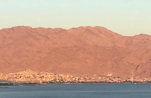 Eilat Apartment | Studio in the luxurious Amdar Residence, direct Bay view, double bed, pool, Gym