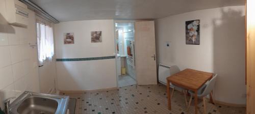 Tours Apartment | Studio indépendant avec jardin