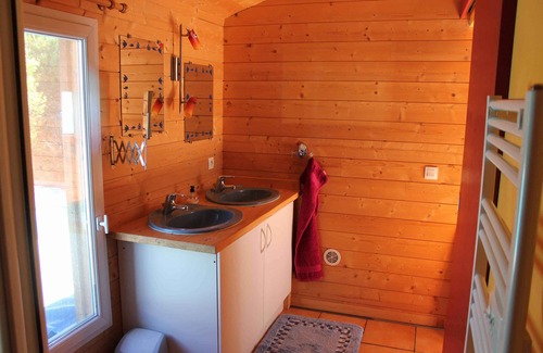 Yvrac Apartment | Studio Indépendant Confortable et Tranquille