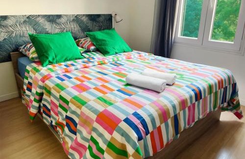 Chatellerault Apartment | Studio Jozy I confort et jardin en ville 4pers I Futuroscope