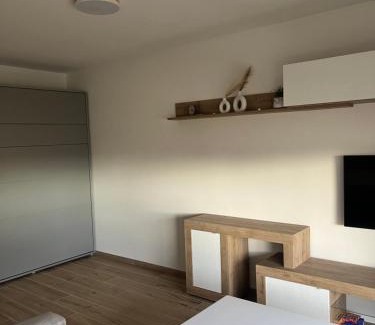 Roquebrune-Cap-Martin Apartment | Studio Kialeo près de la plage avec parking voiture