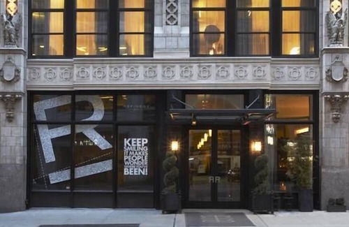 Midtown Hotel | Studio King at Refinery Hotel! Pet-friendly, Walk to Central Park, Times Square!