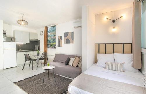 Pointe du Bout Apartment | Studio La Pivoine, en bord de mer