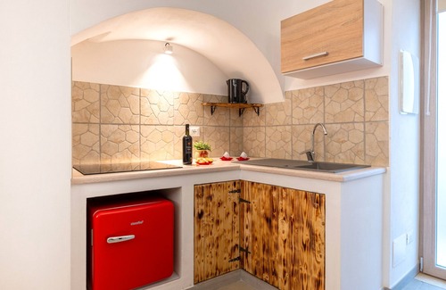 Ostuni House | Studio 'La Pizzicata' with Wi-Fi and Air Conditioning