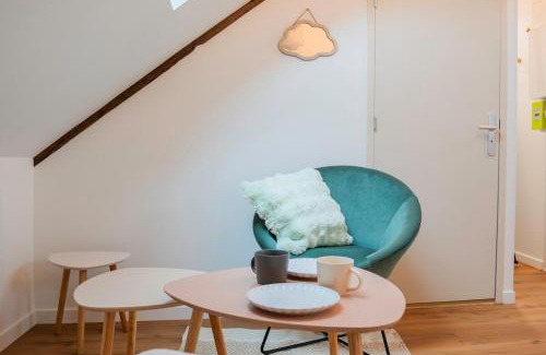 Saint-Brieuc Apartment | Studio La Poésie des Nuages Douceur et Légèreté à Saint-Brieuc