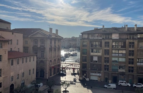 Quartier du Panier Apartment | Studio Lacydon Panier