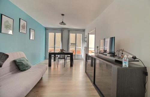 Bourges Apartment | Studio Le Bourbon (31m²)