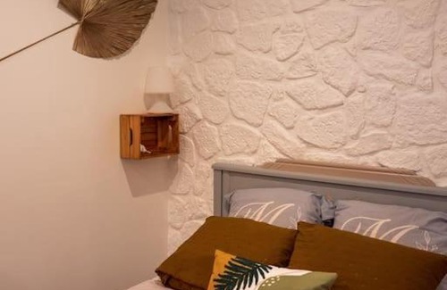 Combourg Apartment | Studio Le chat’Oh!