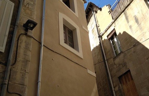 Avignon City Centre Apartment | Studio "le travertin"
