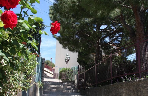 Allauch Apartment | Studio les Iris - Studio in the heart of Allauch's old village
