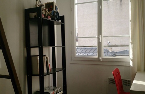 Arts-et-Metiers Apartment | Studio located in the center of Paris, between the Marais and the Saint Martin canal