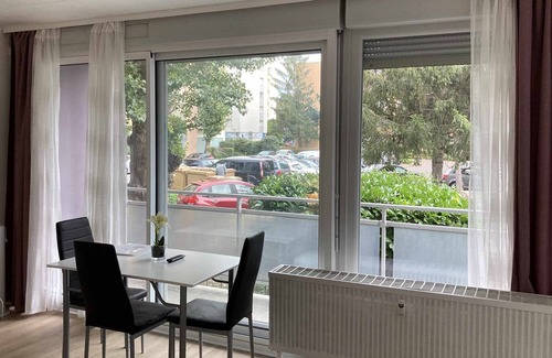 Saint-Louis Apartment | Studio Lora RM 860d