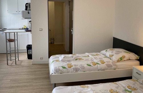 Saint-Louis Apartment | Studio Lora RM 860d