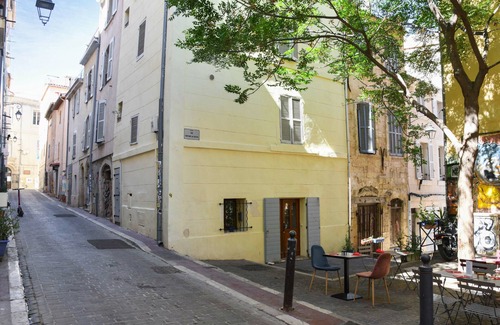 Quartier du Panier Apartment | Studio Lugare - Welkeys