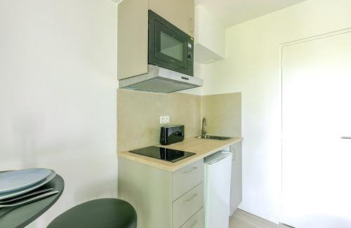 Asnieres-sur-Seine Apartment | Studio lumineux à 2 pas des commerces Asnières - III