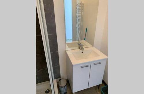 Cairanne Apartment | Studio lumineux à proximité de domaines viticoles