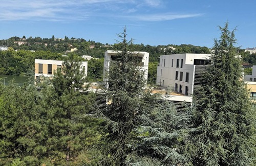 Serin Apartment | Studio Lyon Plage