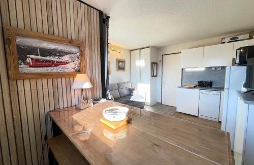 Notre-Dame-de-Bellecombe Apartment | Studio moderne proche commodités avec parking privatif - FR-1-505-222