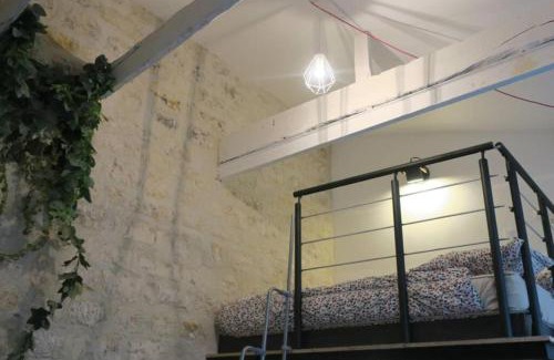 Quartier Saint-Ambroise Apartment | Studio Marais Ménilmontant