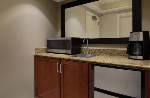 Central Beach Resort | Studio - Marriott's BeachPlace Towers - Full Resort Access
