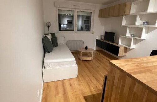 Sainte-Anne - Faubourg Noyon Apartment | Studio meublé