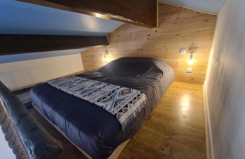 Chassiecq House | Studio mezzanine chez des mushers