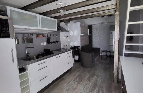Saint-Bres Apartment | Studio mezzanine Saint Bres. 20min de Montpellier