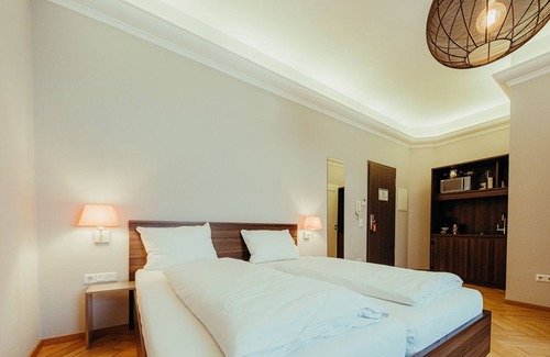 Weststadt House | Studio mit Eigener Voll Ausgestatteter Kochnische