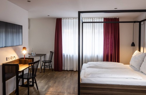 Heidelberg Apartment | Studio mit Voll Ausgestatteter Kochnische Sowie mit Einem Modernem Bad