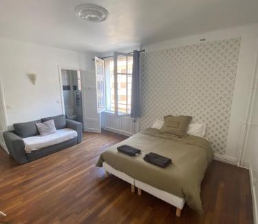Montrouge Apartment | Studio Montrouge proche Centre